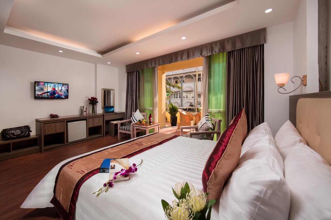 Van Mieu Hotel Ханой Екстериор снимка