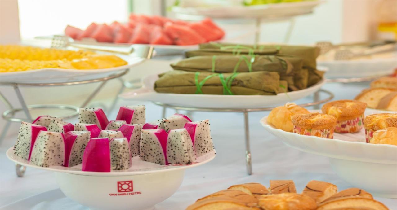 Van Mieu Hotel Ханой Екстериор снимка